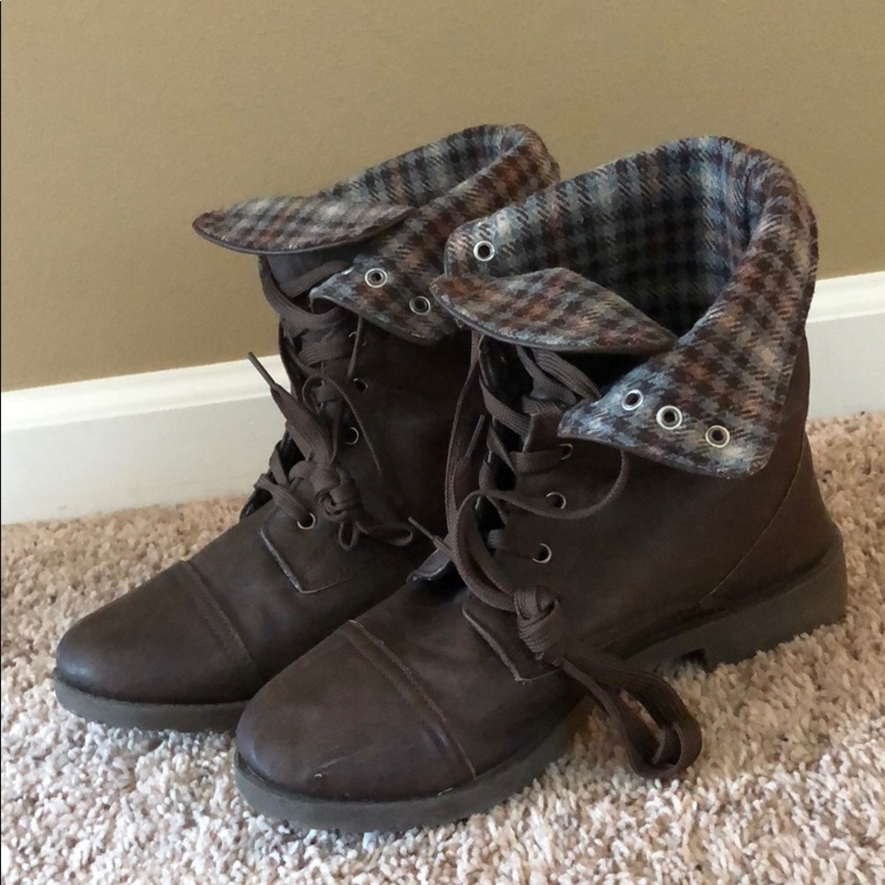 Blue Suede Shoes Brown Military Boots